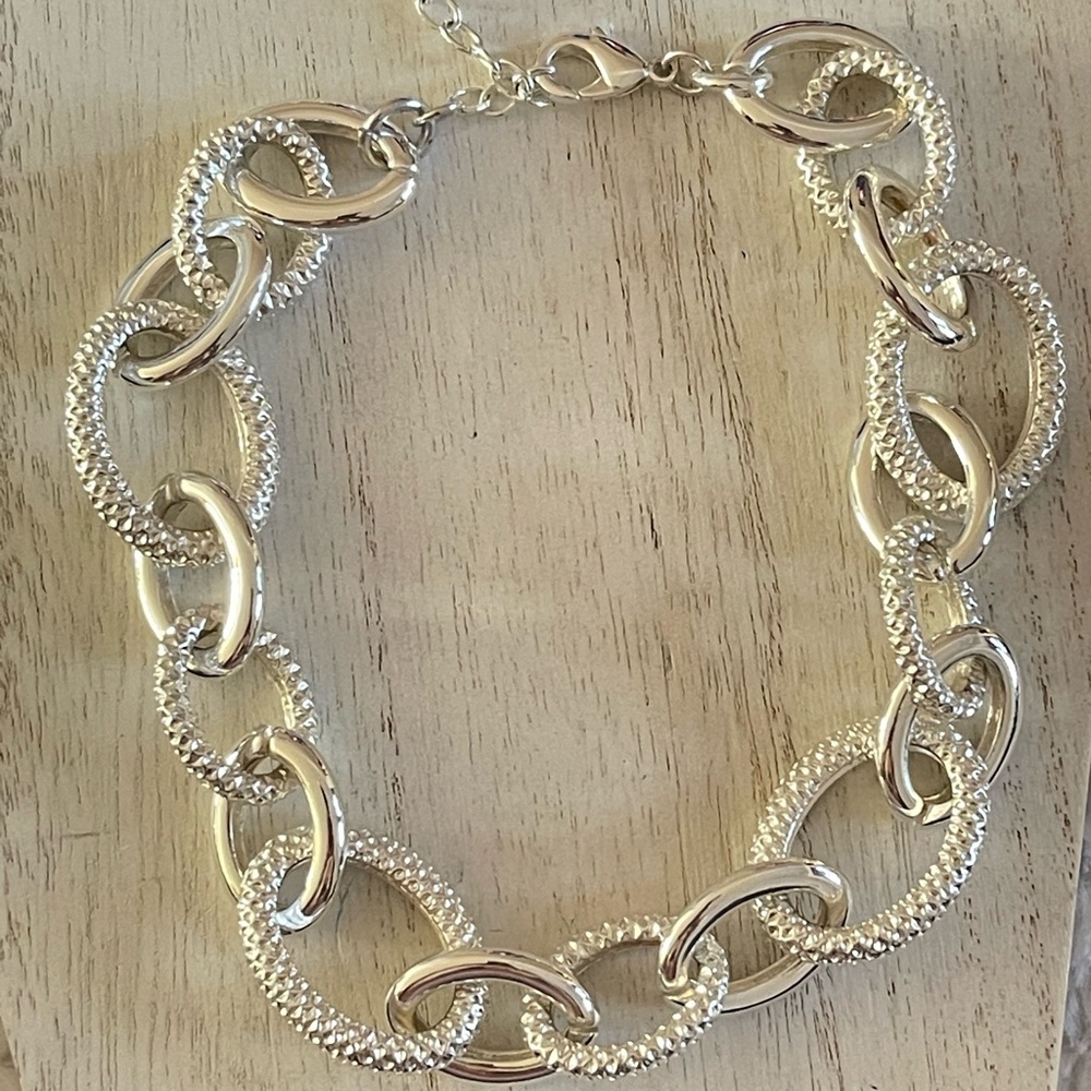 Dana Buchman Chunky Silver Tone Chain Link Necklace - Picture 5 of 6
